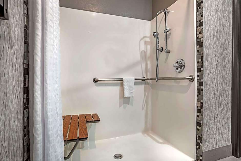 Best Western Plus Jackson Downtown-Coliseum