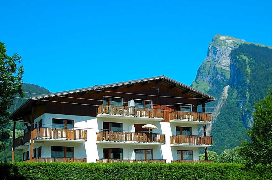 Appartements Giffre et Clesson - DAHU COMPAGNIE