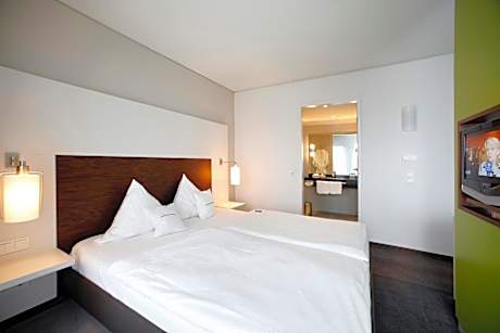 Double or Twin Room with Balcony