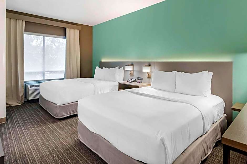 Comfort Suites