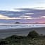 Crescent Beach Motel