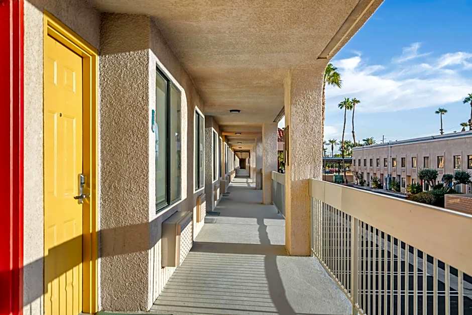 Signature Inn Indio I-10