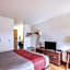 Motel 6-Saukville, WI