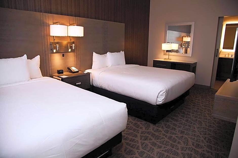 Embassy Suites by Hilton The Woodlands at Hughes Landing