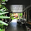 Global Backpackers Youth Hostel