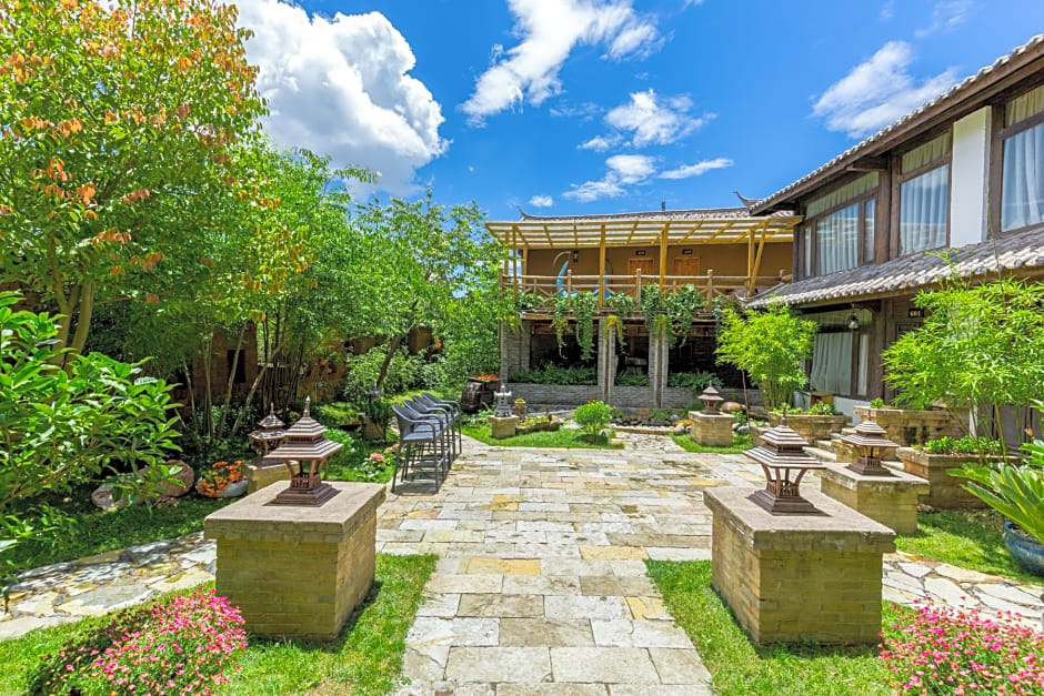 Lijiang E-Outfitting Boutique Hotel