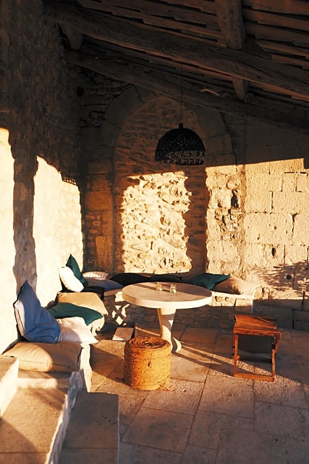 Hôtel la Fête en Provence