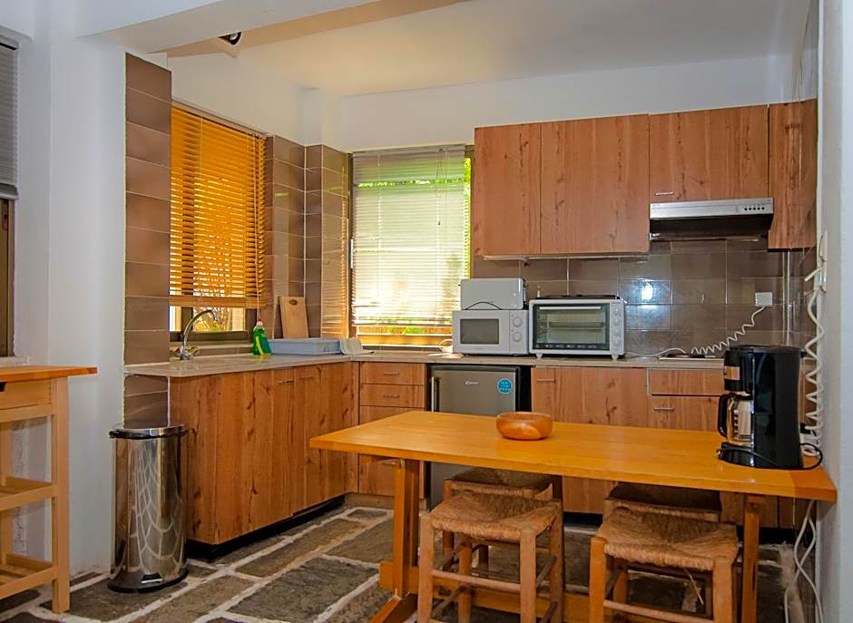 Apollonia Hotel Apartments