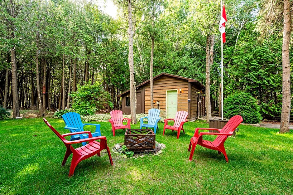 Evergreen Escape - Tobermory Chalet and Sauna