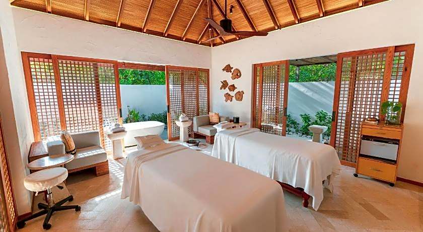 Sirru Fen Fushi Private Lagoon Resort Maldives