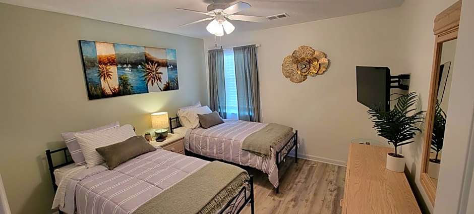 Myrtle Beach Waterway Getaway