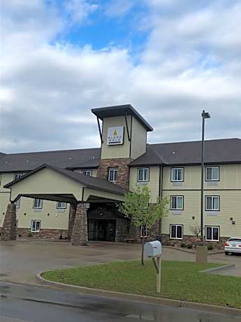 Black Gold Suites Stanley