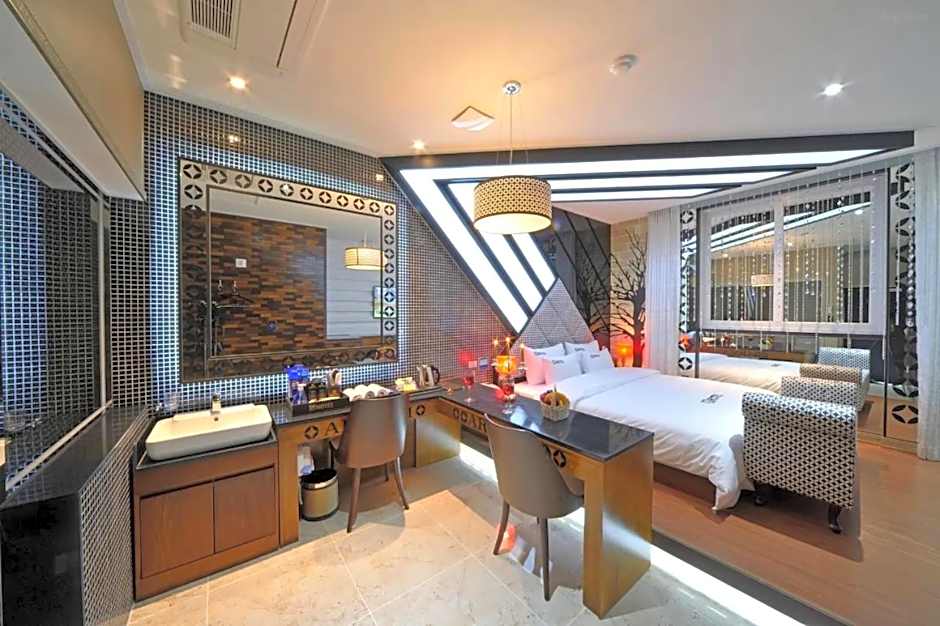 Mokpo Myeongpum Hotel