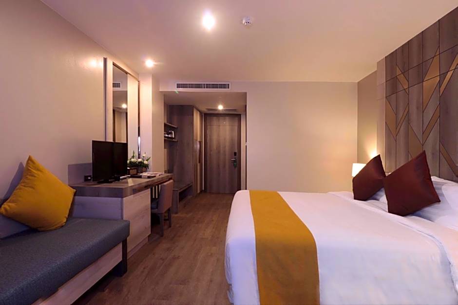 Photo 1 of 10 of Deluxe 1 Double Bed or 2 Beds