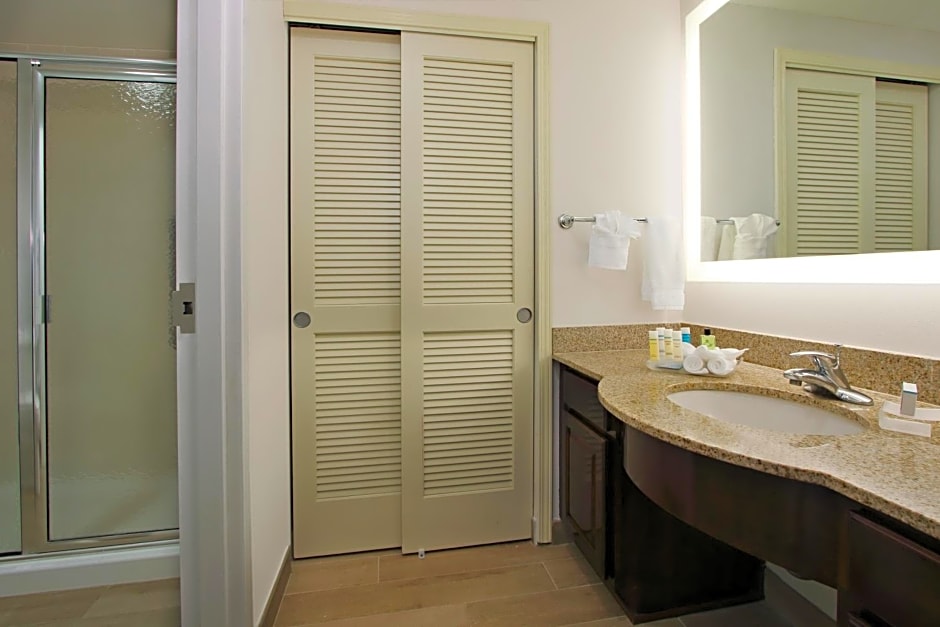 Homewood Suites by Hilton Fort Lauderdale Airport-Cruise Port