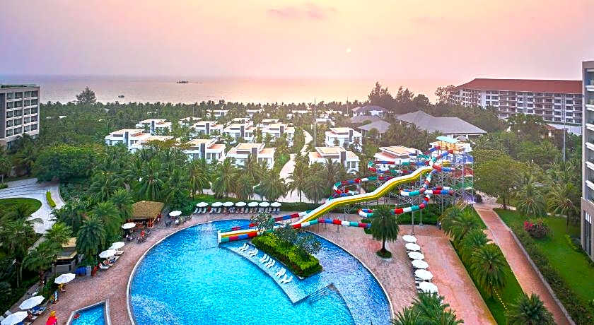 Wyndham Grand Phu Quoc