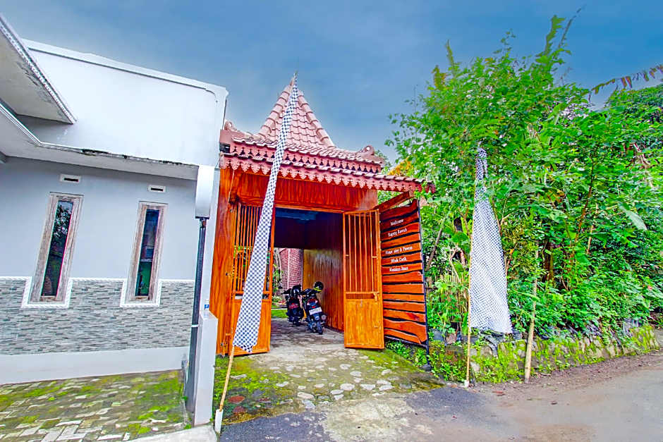 Hotel O Mbah Carik Homestay Syari'ah