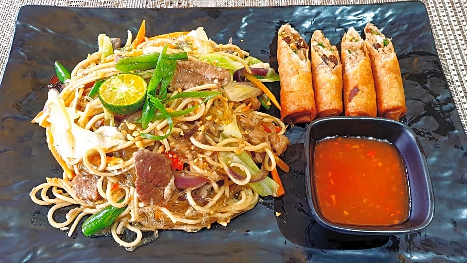 Sempre Premier Inn Mactan Airport Hotel