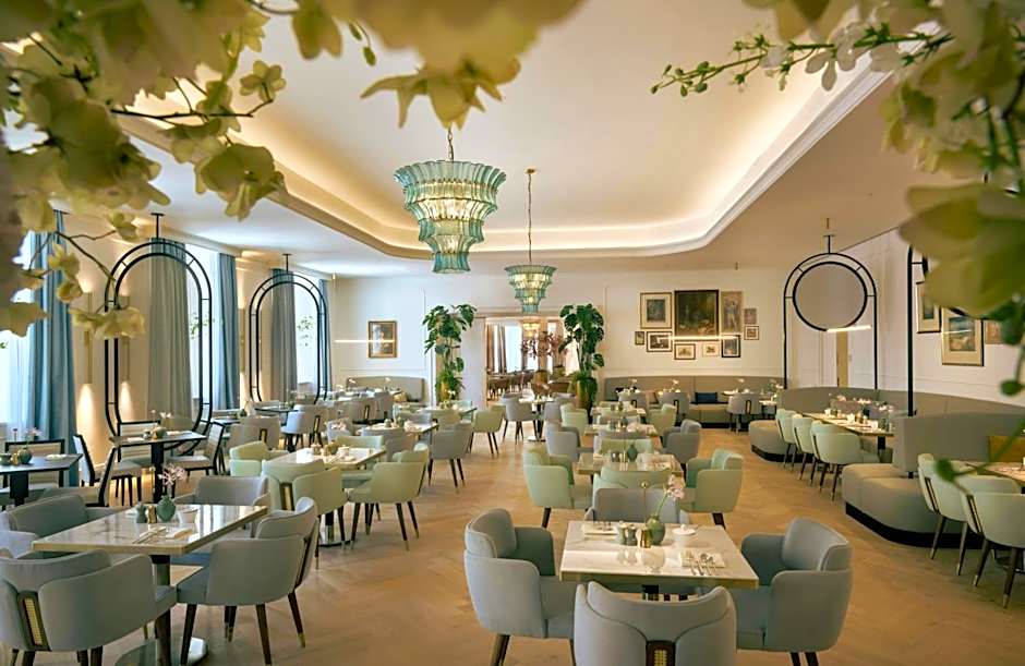 Badischer Hof Baden-Baden - Leonardo Limited Edition