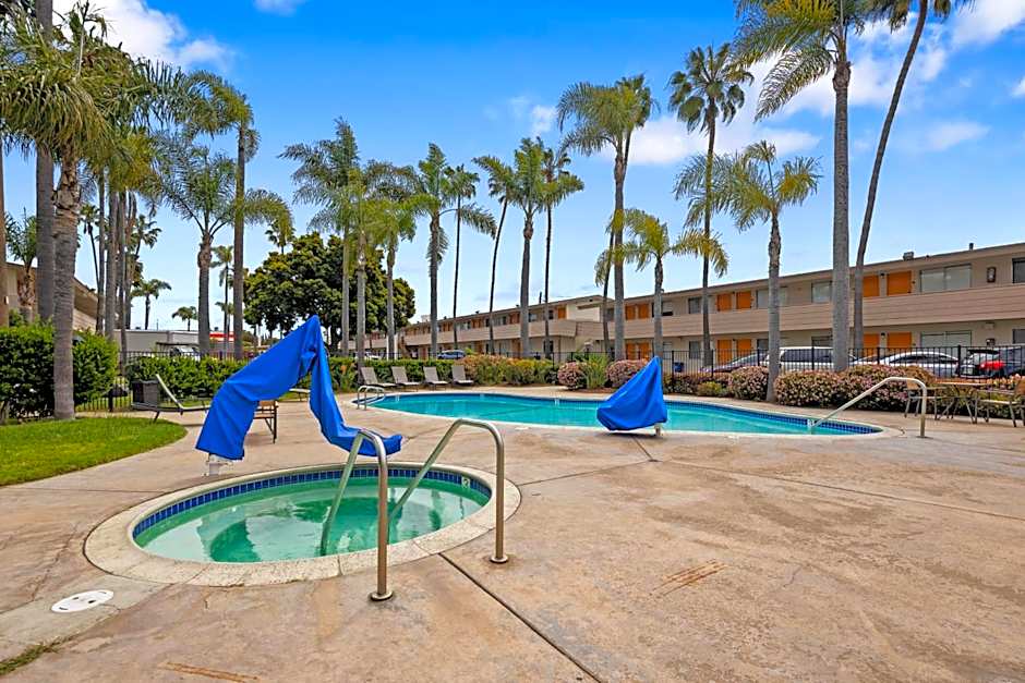 Hotel Palmeras Chula Vista