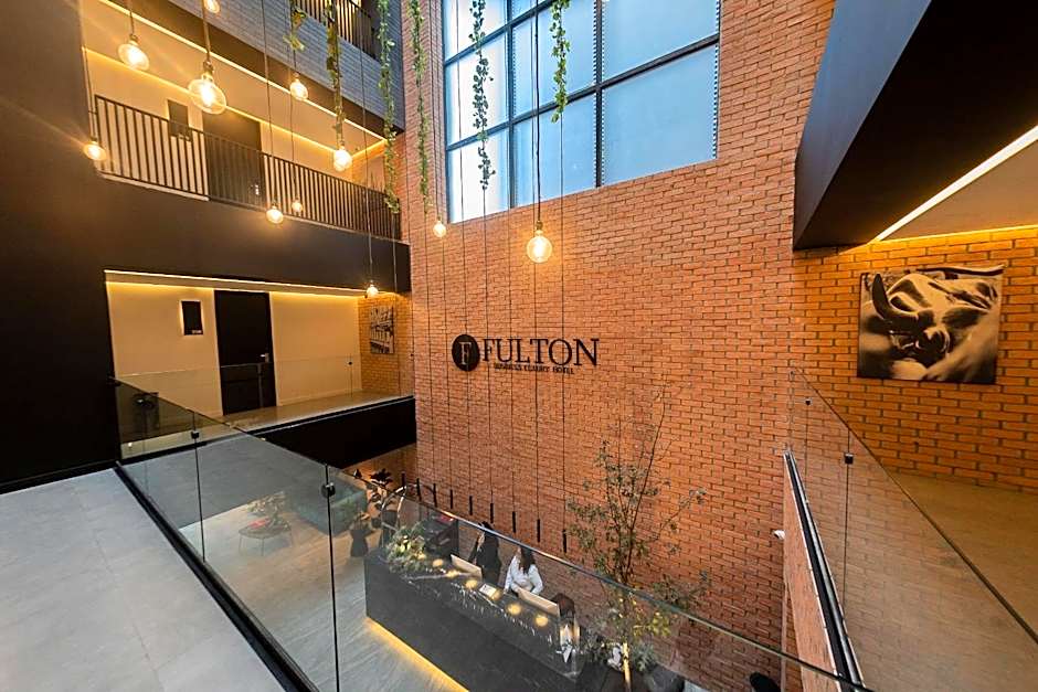 FULTON Business Luxury HOTEL
