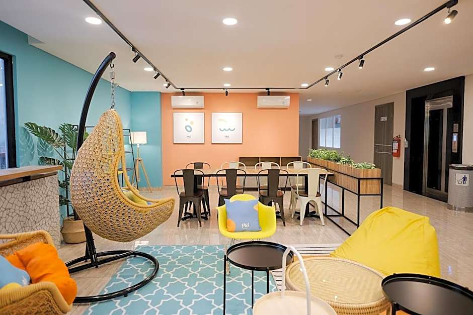 Sans Hotel Puri Indah Jakarta