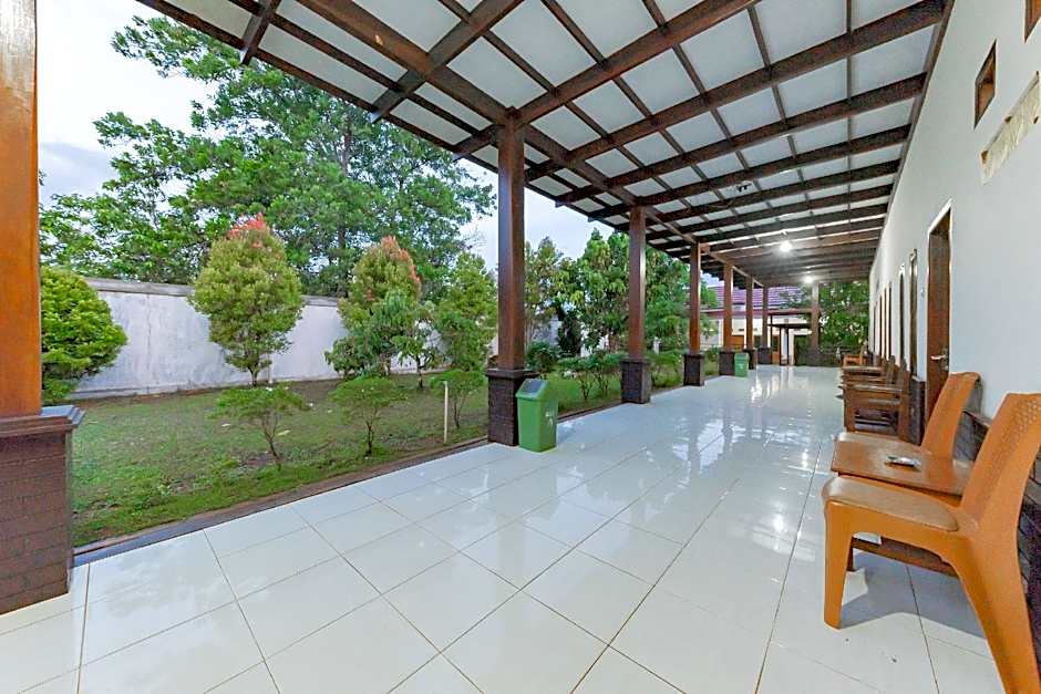 GOR Parenggean by RedDoorz – Palangkaraya, OK