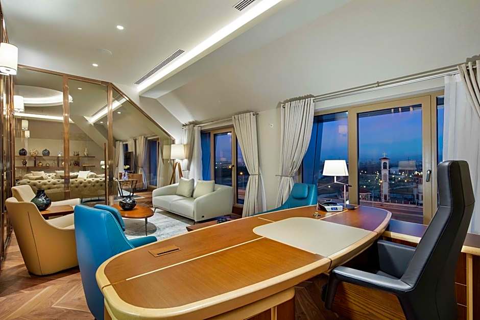 DoubleTree By Hilton Skopje