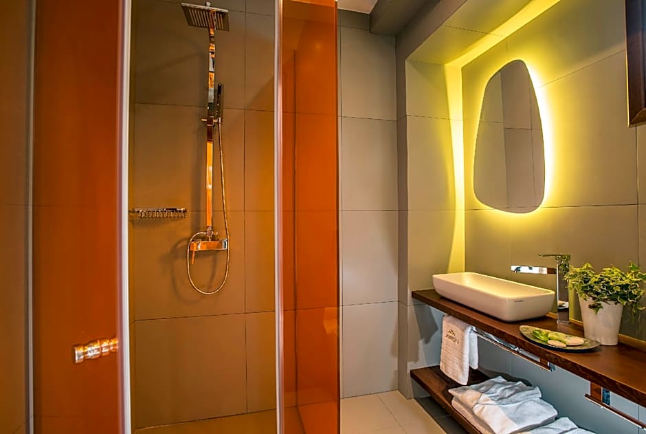 Avaton Luxury Hotel & Villas -  Relais & Chateaux