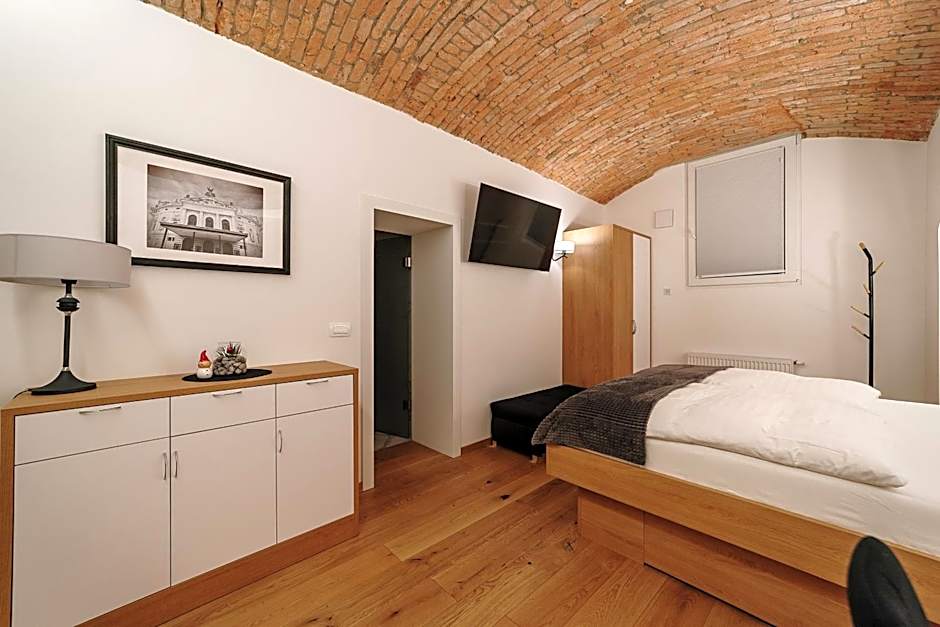 Operna klet Ljubljana