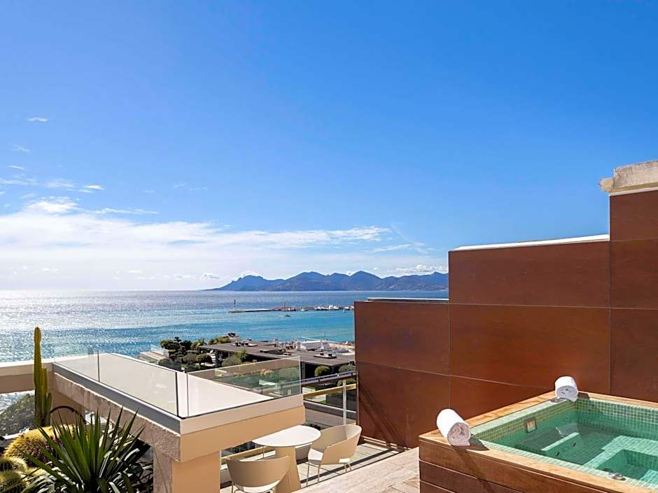 Mondrian Cannes