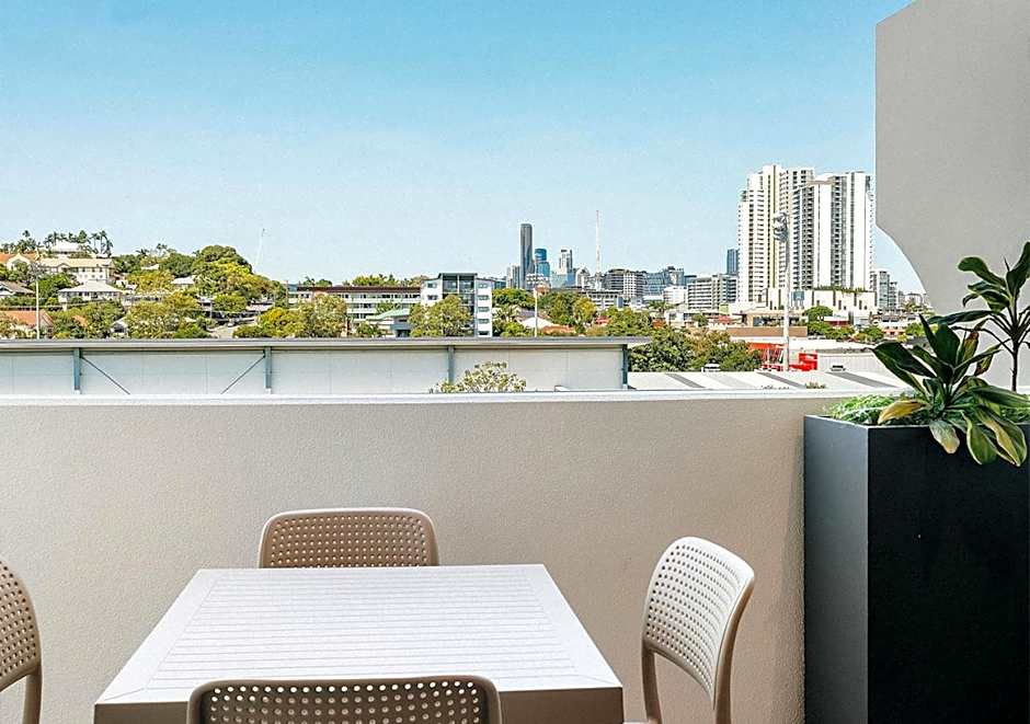 Rambla at Perry House