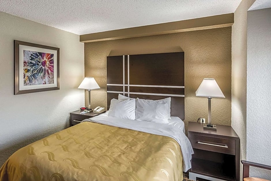 Quality Inn & Suites El Paso I-10