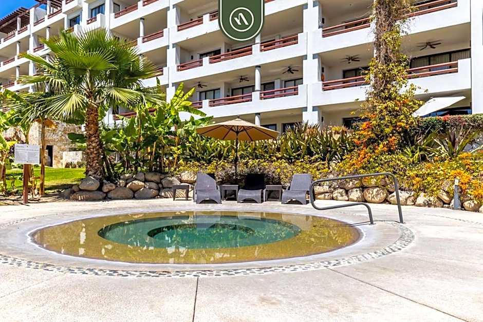 2BR Condo - Private Patio - Ocean View