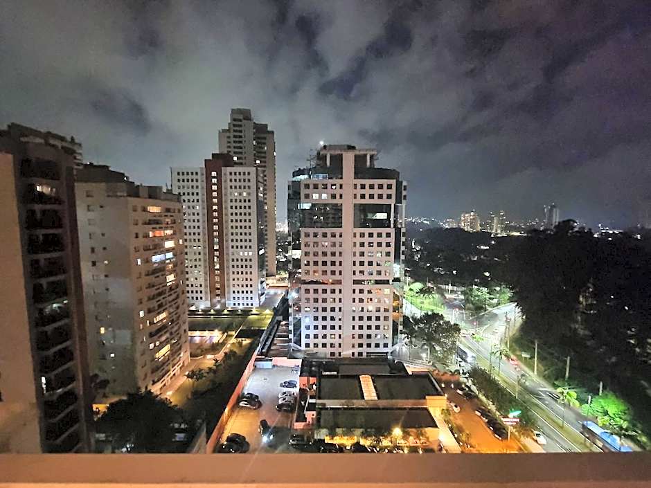 AlphaStay by Alpha - StayService