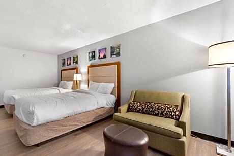 Double Room with Two Double Beds - Non-Smoking