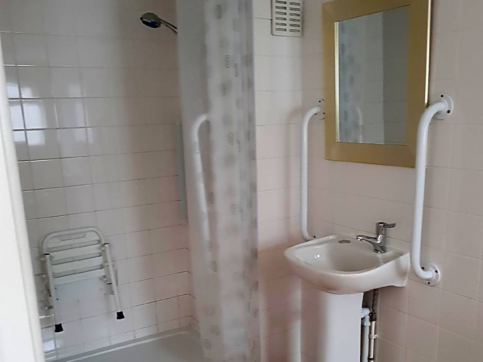 Photo 1 of 1 of Standard, Mobility Accessible
