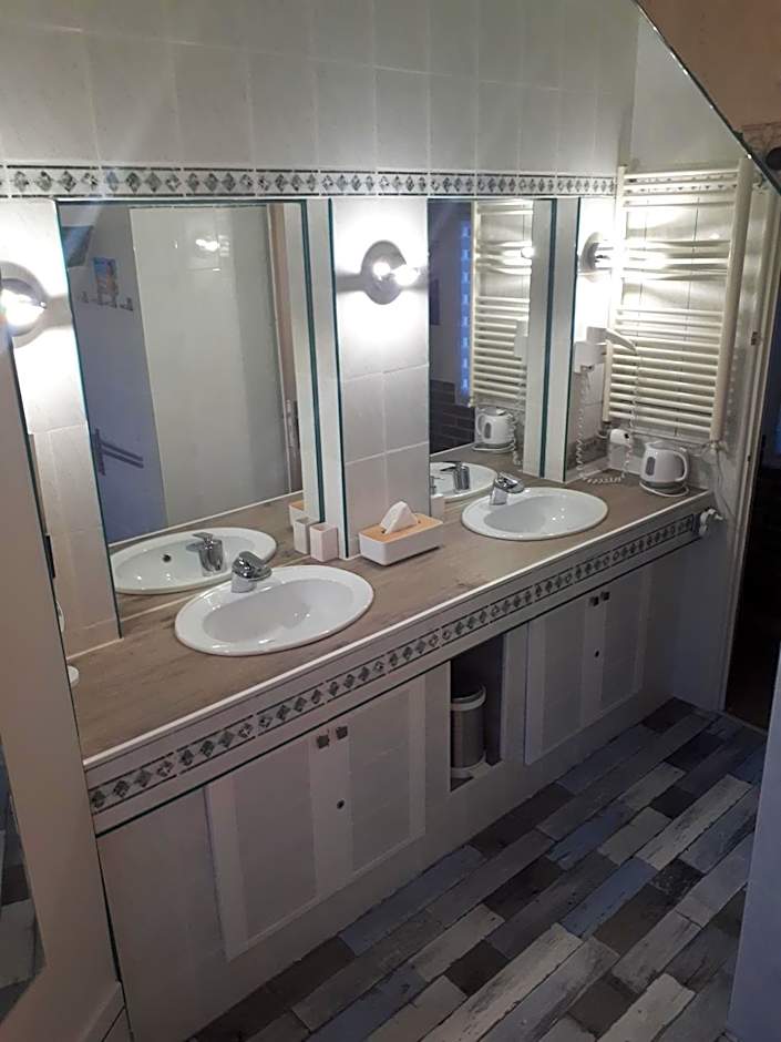 La Longère Des Nuits De Varenne