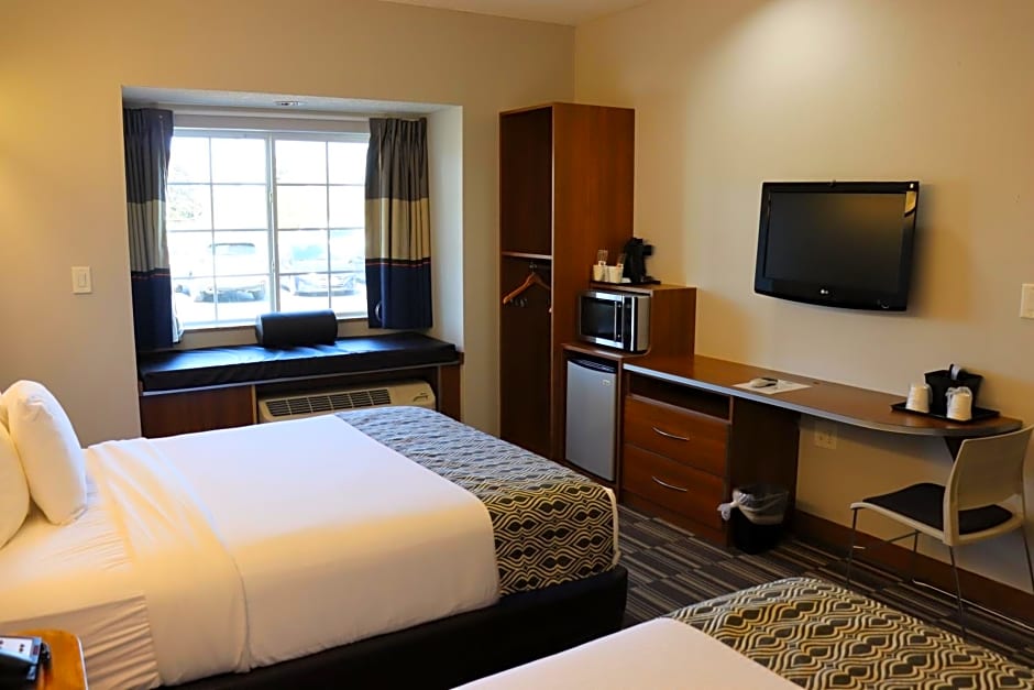 Microtel Inn & Suites by Wyndham Columbus/Near Fort Benning