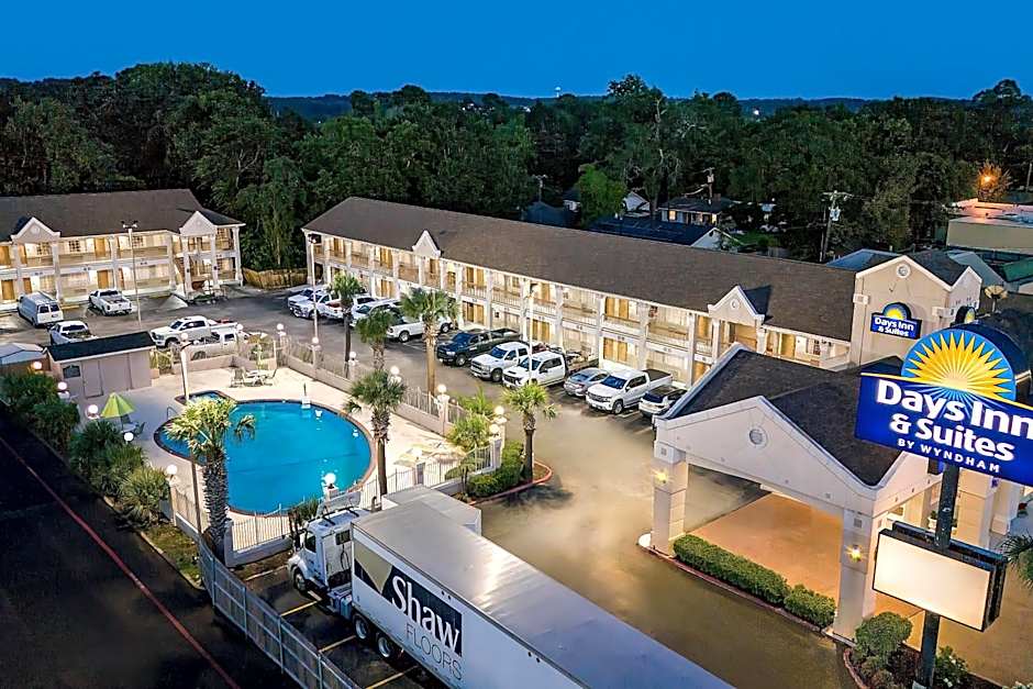 Days Inn by Wyndham Nacogdoches/SFA University/Downtown