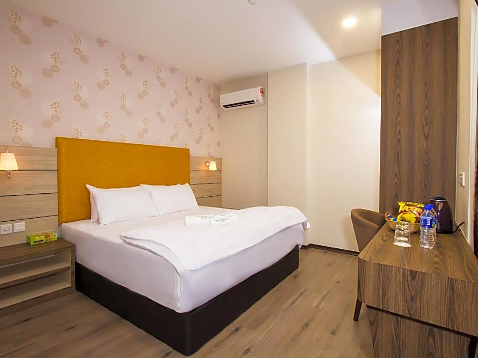 Tropicana Boutique Hotel