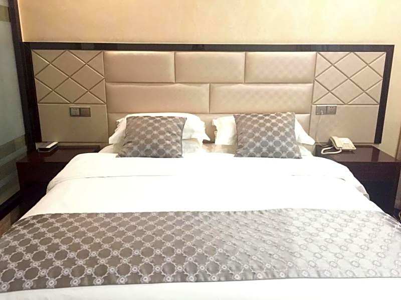 GreenTree Alliance Bengbu Railway Station Hotel