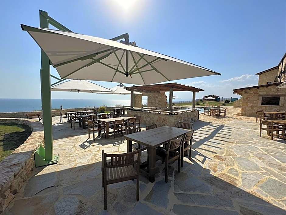 Hotel & Villas - TERIZIS Le Rocher