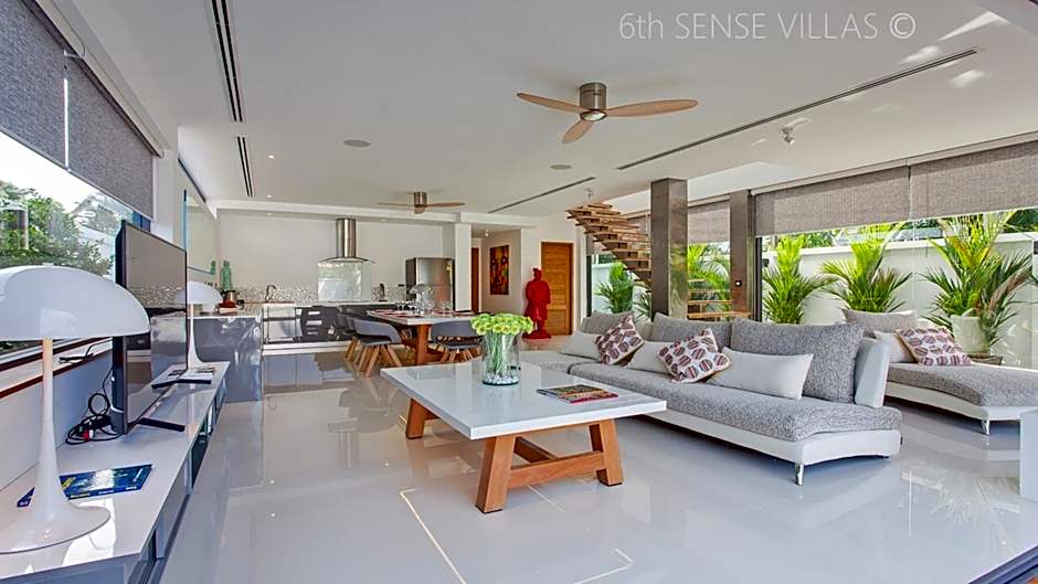 Exquisite 4BR Boutique Pool Villa Samakki Garden in Rawai