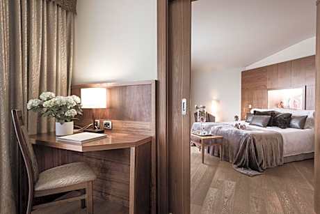 Suite with Sauna