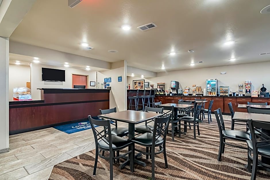 Cobblestone Inn & Suites - Lamoni