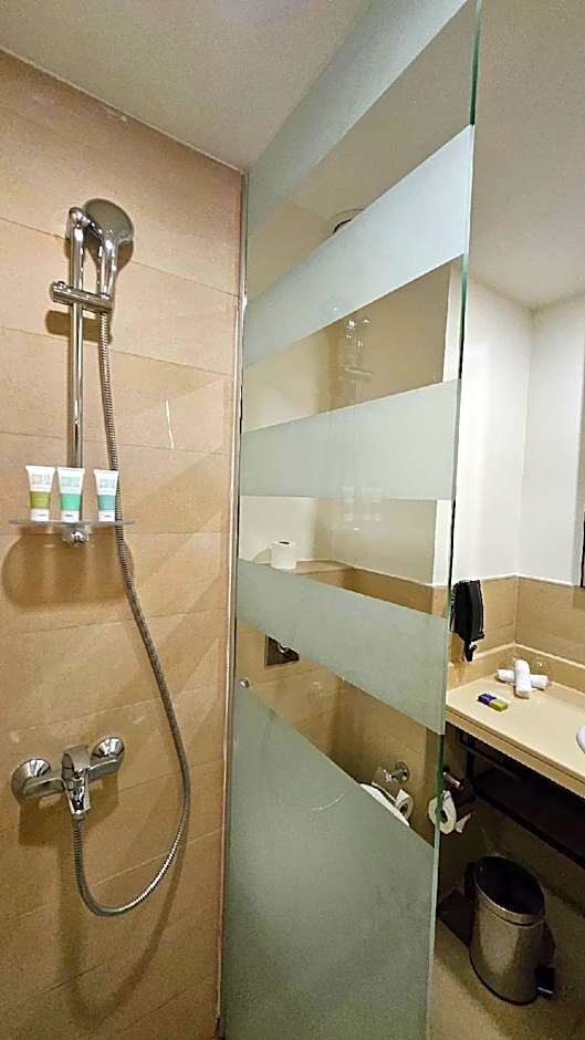 Park Inn by Radisson Makkah Thakher Alsharqi