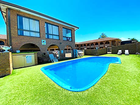 Cumberland Motor Inn