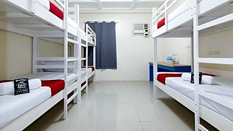 Mixed Dormitory Room