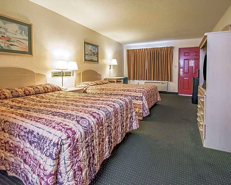 Rodeway Inn Gainesville - University Area